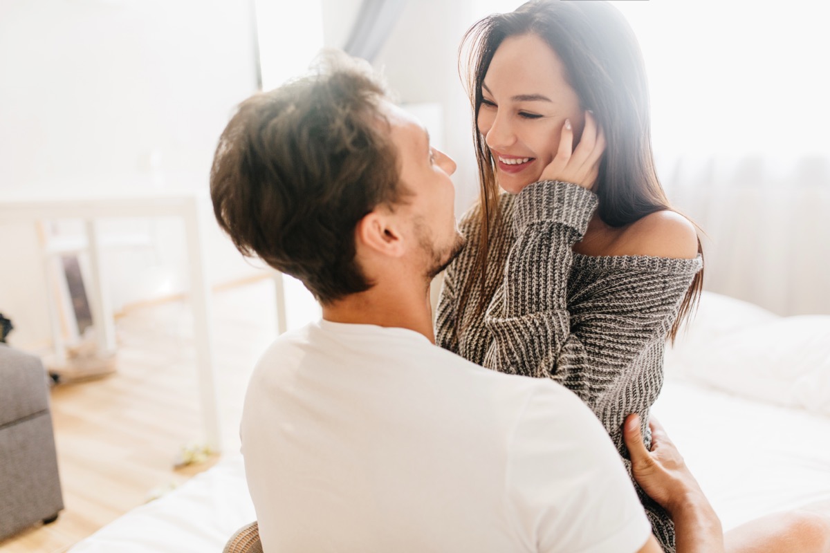 Photo adaptée au sujet Sugar dating vs rencontre classique